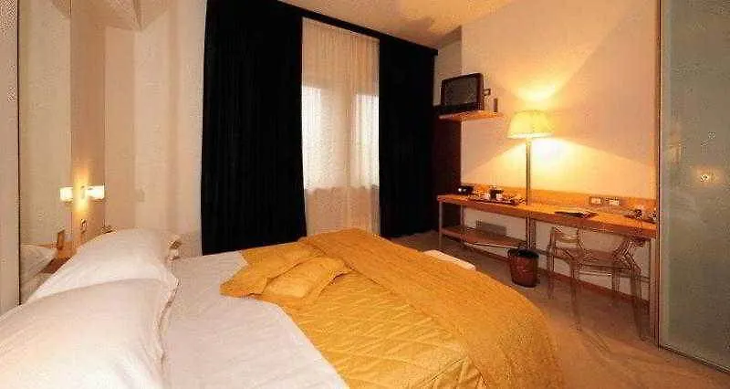 Dal Moro Gallery Hotel Asís